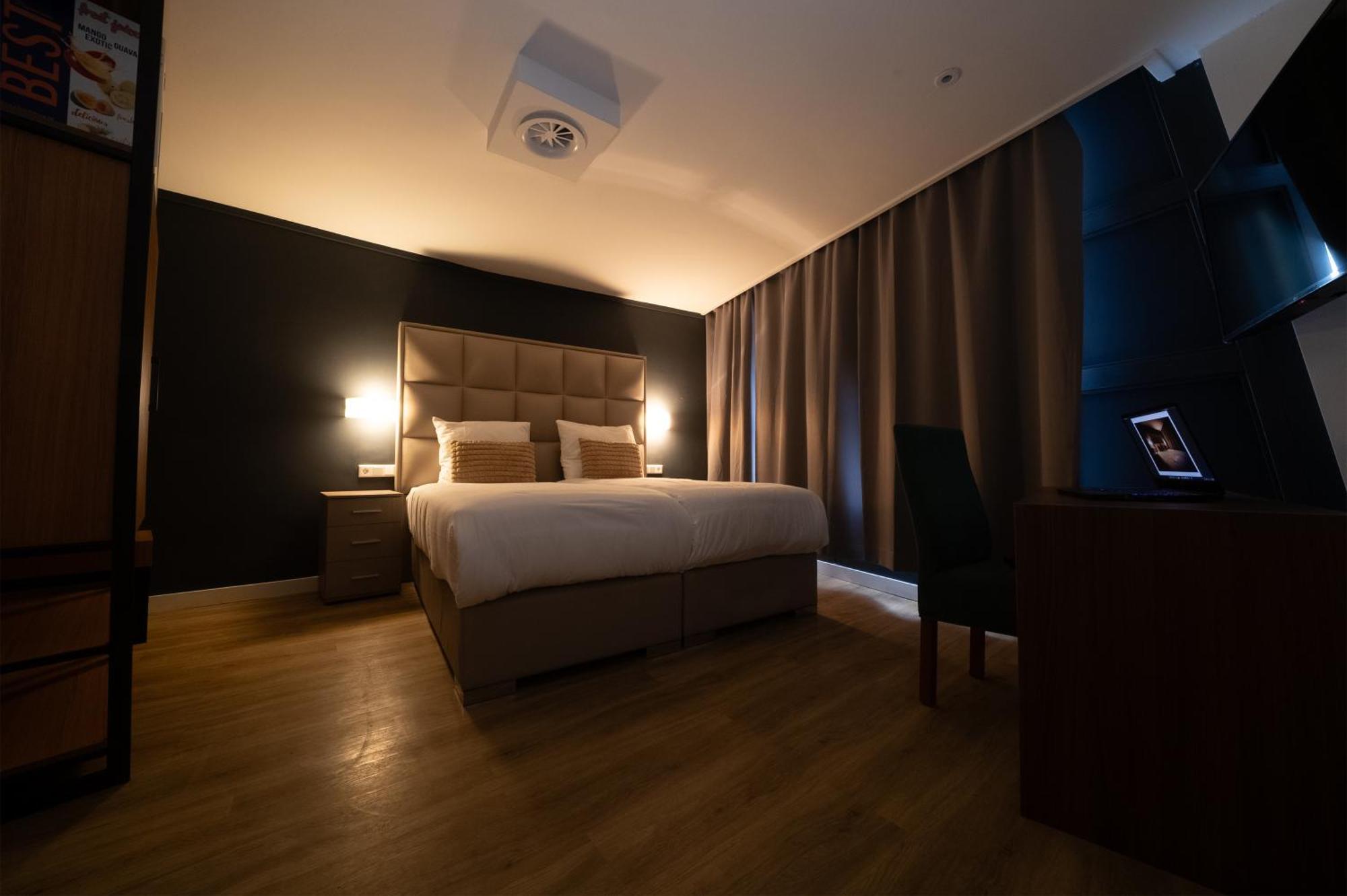 Ma Airport Hotel 霍夫多普 外观 照片