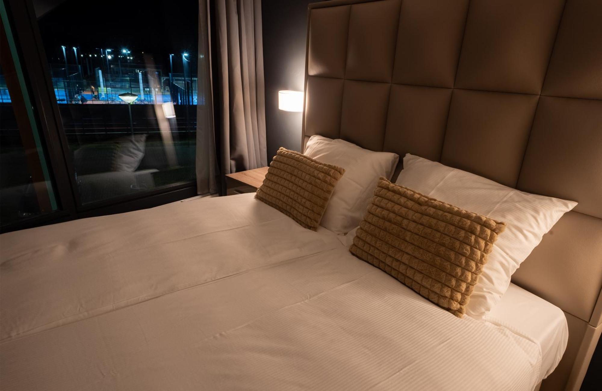 Ma Airport Hotel 霍夫多普 外观 照片